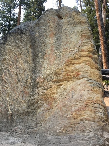 History Rock is the graffitti-strewn sandstone monolith that gives the trail its name.