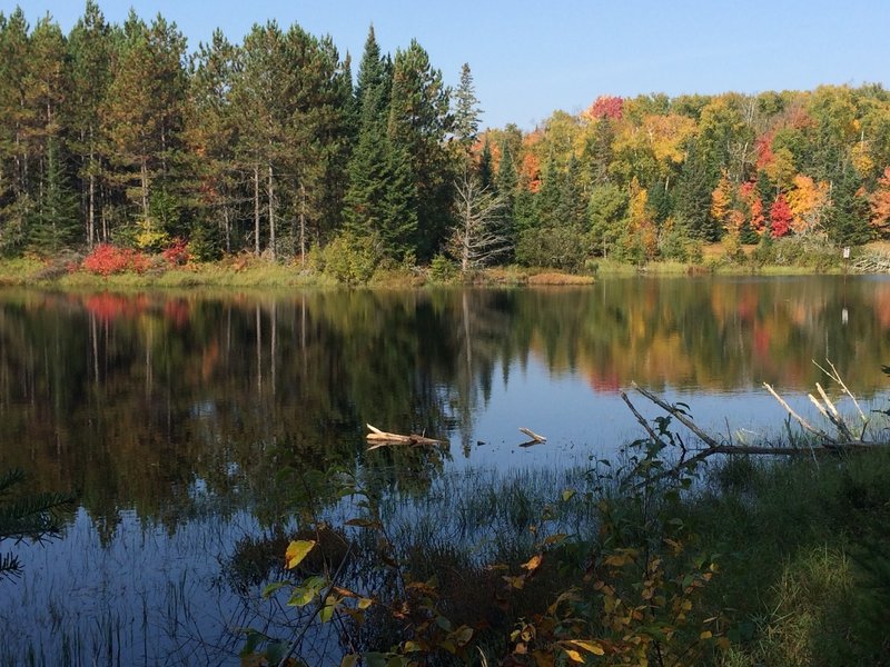 Tranquil, autumn day on Patsy Lake.