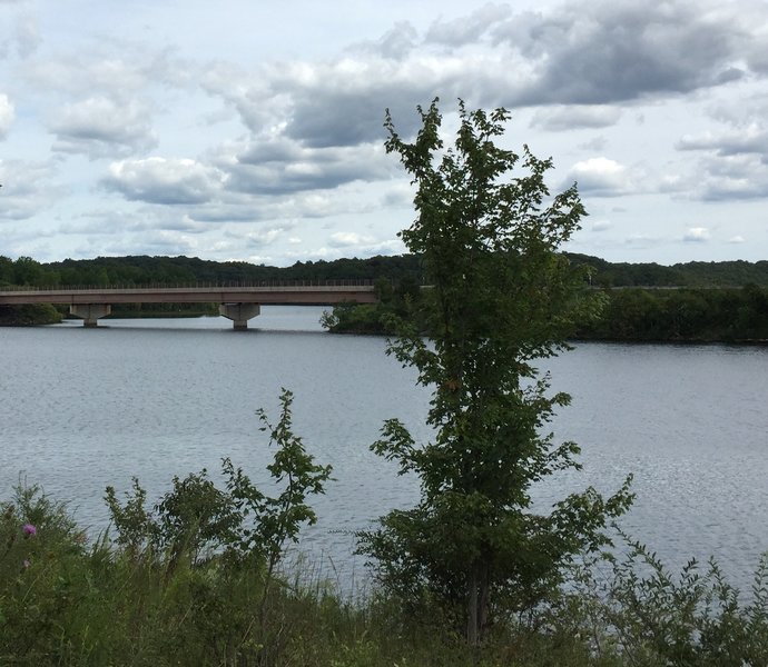 Near-trailhead view of Clarksburg Rd. bridge over Little Seneca Lake.