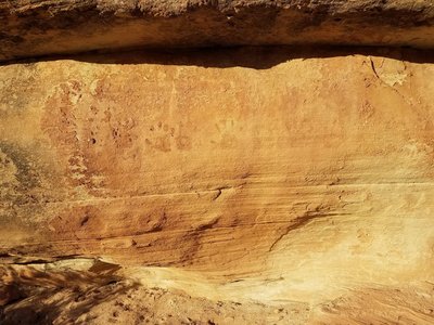 I found what appears to be more rock art handprints? You be the judge. Enjoy!