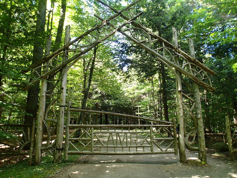 Gate to Lake Road.