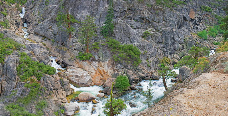 Below Huckleberry Trail, Kennedy Creek joins the river.