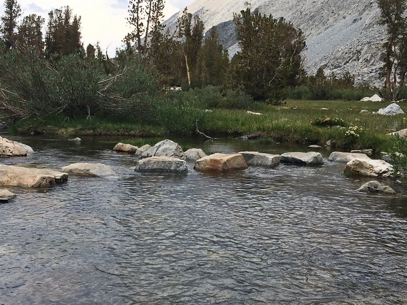 A natural bridge crossing the outlet of Gem Lake.