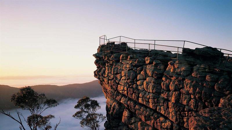 Mist in the valley below The Pinnacle.