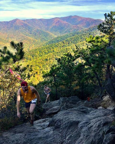 Steep, technical climb to the top of Lookout Mountain.