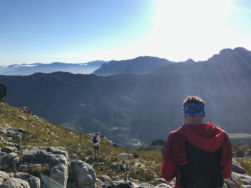 At the highest point on the trail and about to descend to Assegaaibosch.