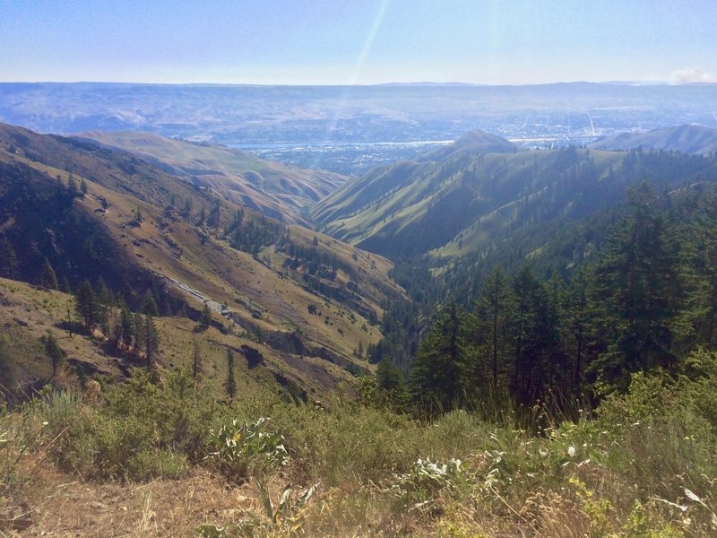 Nice view from the top of Stairway looking at the Columbia River and Wenatchee, WA.