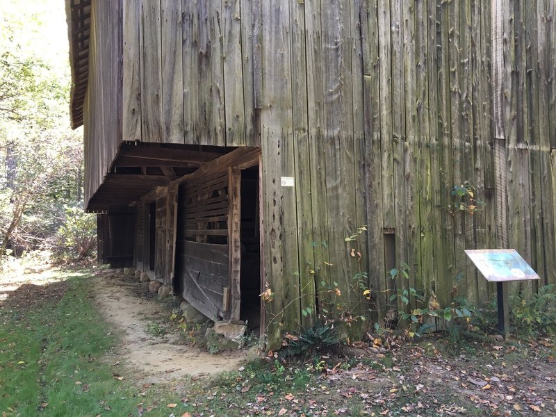 Barn just off the trail—open for exploration.