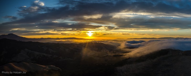 Sunrise above the canyon.