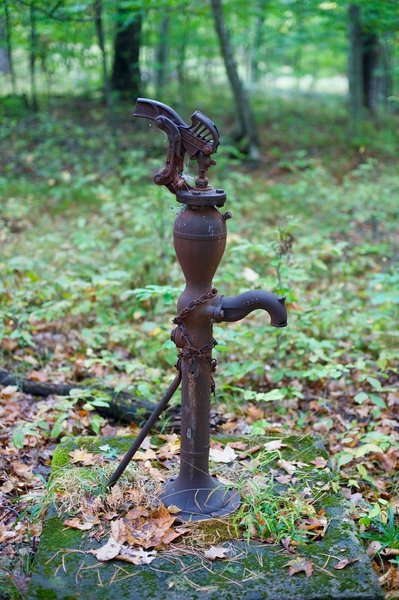 An old pump sits right off the trail.