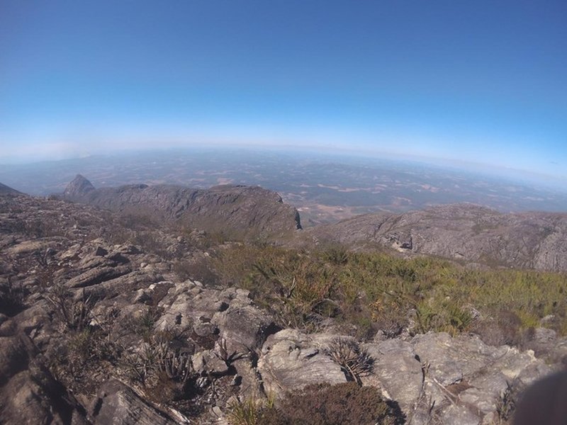 Views from the way to Pico do Sol.