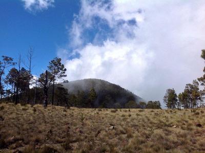 Side view from the Lilis Valley.