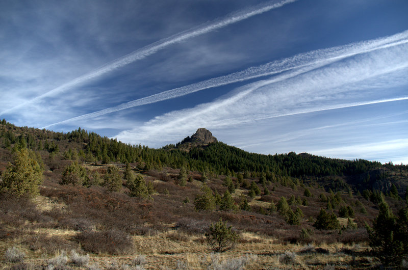 The west face of Pilot Rock from the Lone Pilot Trail