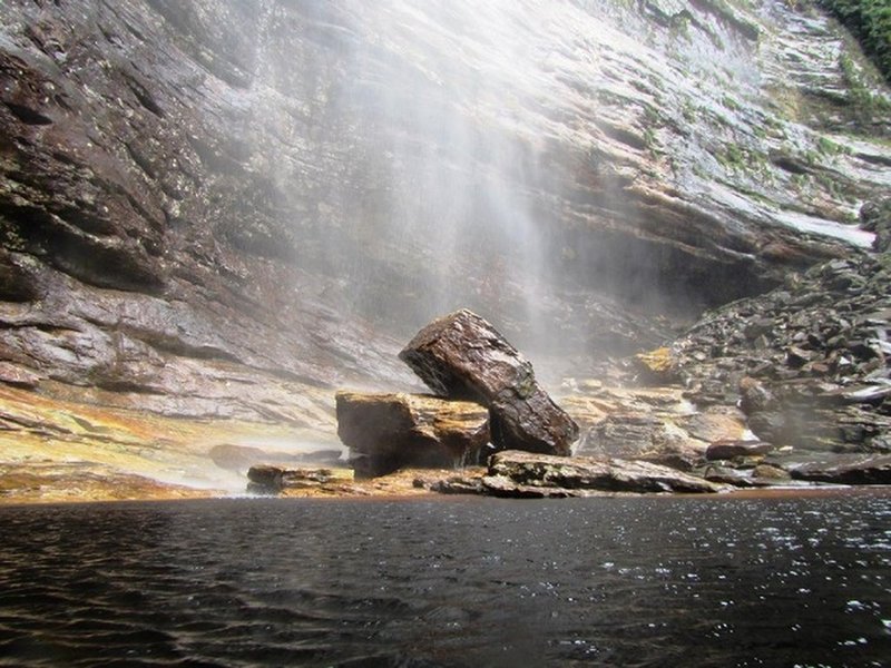 The Peixe Tolo waterfall