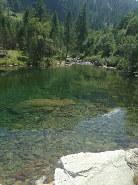 LIMPID LAKE - VOGNA RIVER