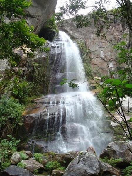 Veu da Noiva waterfall