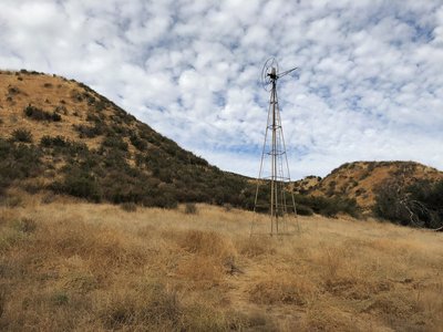 Windmill on the fork between Las llajas and the connection to Rocky Peak Road (former goes to private property)