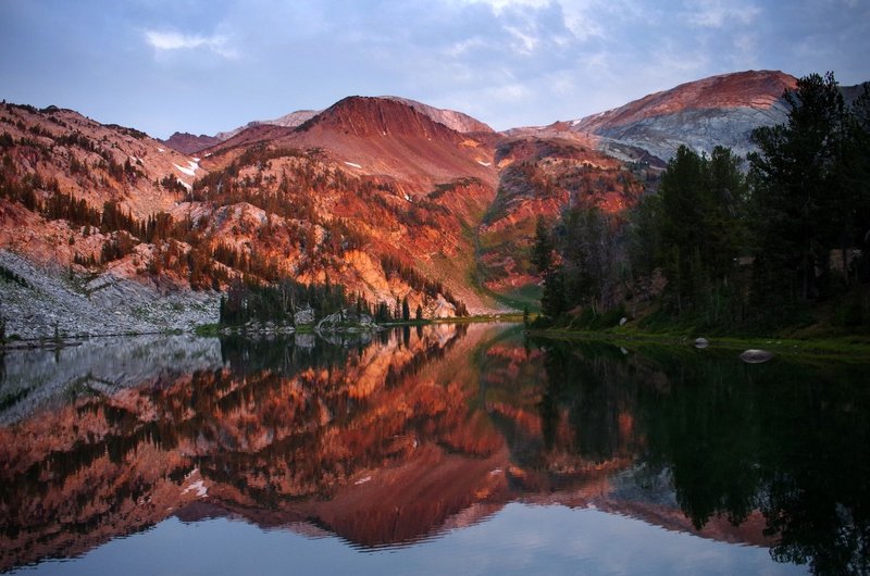 Ice Lake and Matterhorn at first light