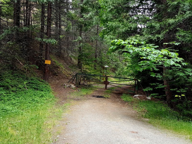 Grub Gulch Trailhead on BLM Road 38-2-26