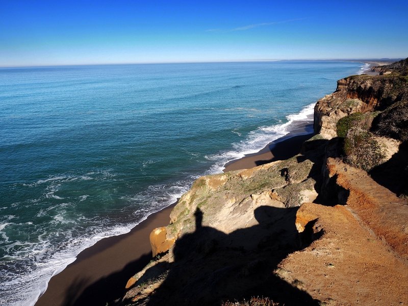 Last viewpoint before trail turns inland