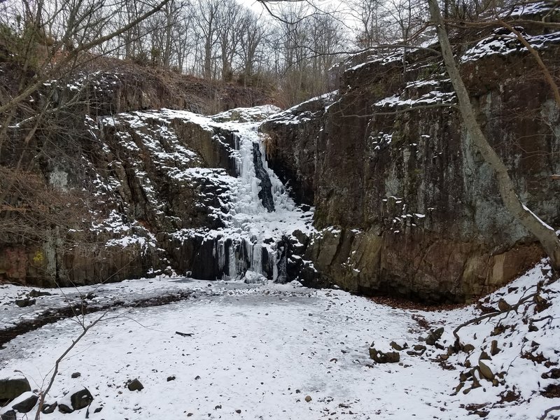 Hemlock Falls