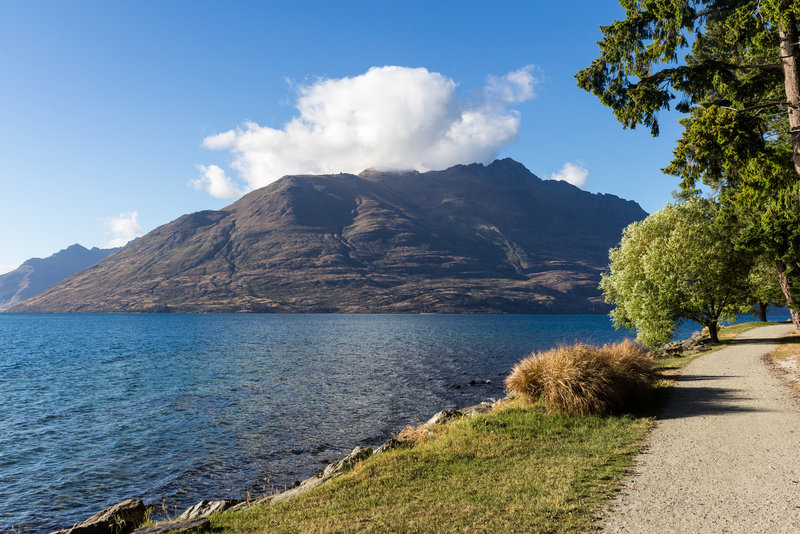 Lake Wakatipu on a beautiful sunny morning from the Queenstown Gardens