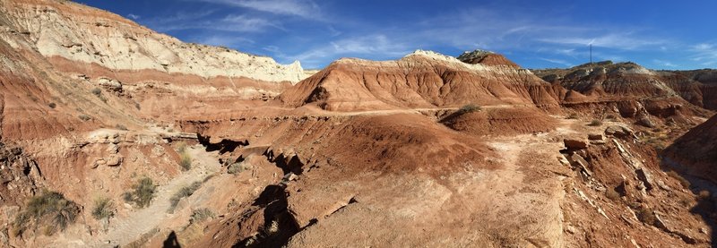 The toadstool hoodoos are great but the trailside chocolate striated sandstone cliffs and mounds are pretty amazing too!