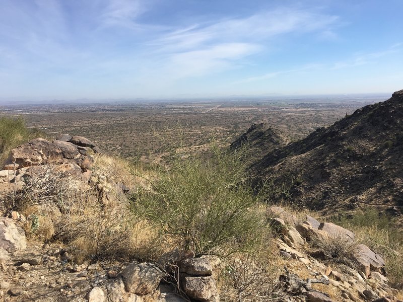 An overlook of western Phoenix