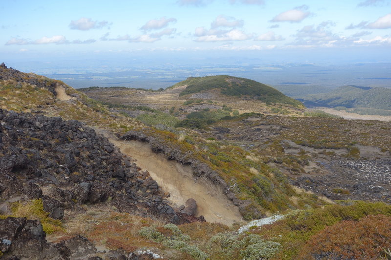 Verdant and volcanic views from Lake Surprise