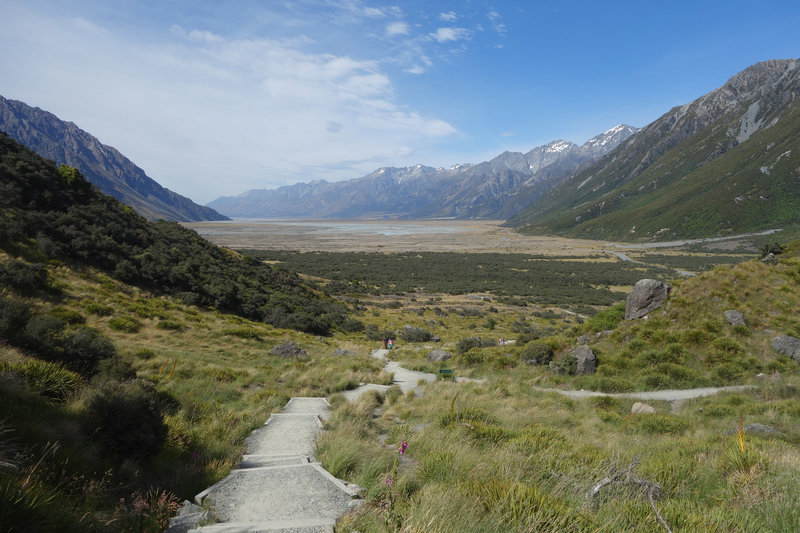 Mt. Cook valley viewed from the Tasman Lake Track