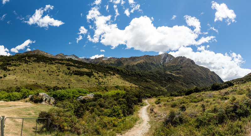 Mount Crichton walking up to Lake Dispute