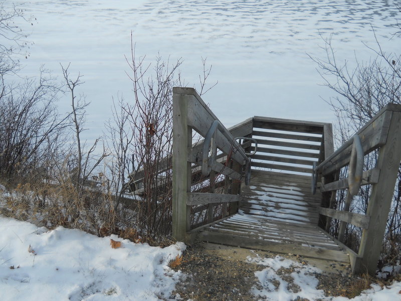 The fishing pier on Lake Twenty-one