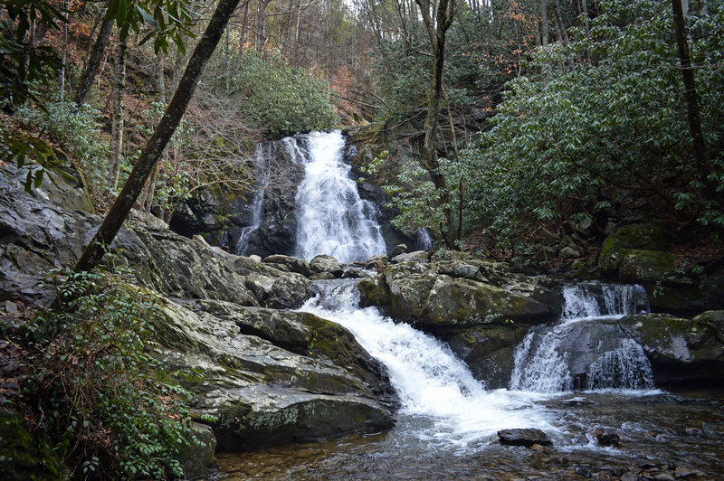 We had the falls to ourselves! Will definitely come back when warmer so kids can play in the water. Gorgeous! Well worth the short hike!