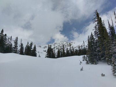 FInal crest approaching the Crater Lakes