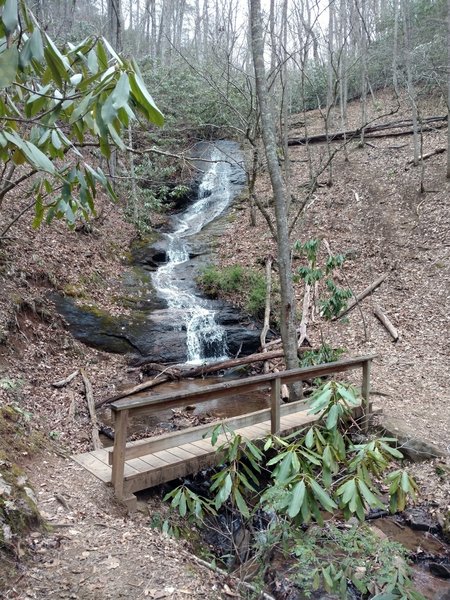 This is a photo of the first waterfall that you'll come across minutes from the Parking lot.  There are a couple of others you'll encounter not far from the trail further along.