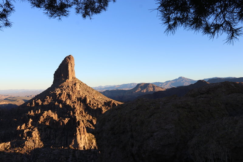 Weavers Needle seen from "Lone Pine" overlook