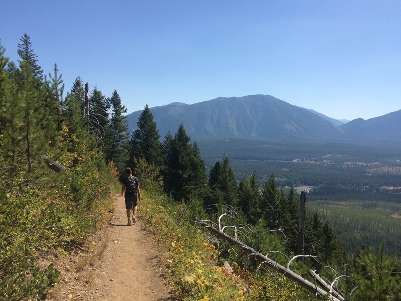 Strawberry Mountain in the distance.