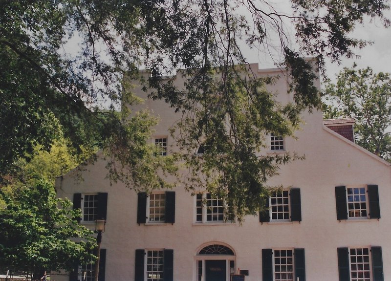 Historic Riley's Lockhouse