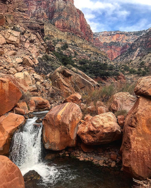 A small waterfall in Bright Angel Creek along the North Kaibab Trail.