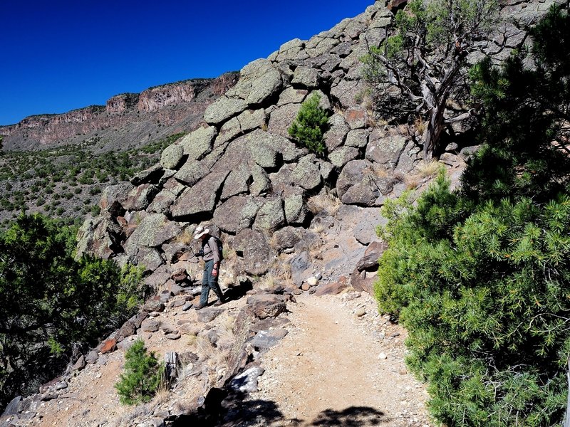 Descending the River Trail to the Rio Grande