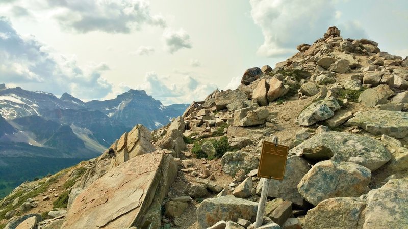 Jonas Shoulder, the high point of Jonas Pass Trail. Looking west-northwest.