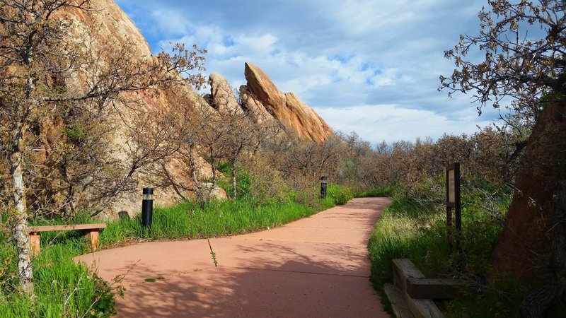 Entrance to Willow Creek Trail