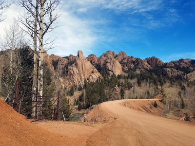 Formations along Gold Camp Rd