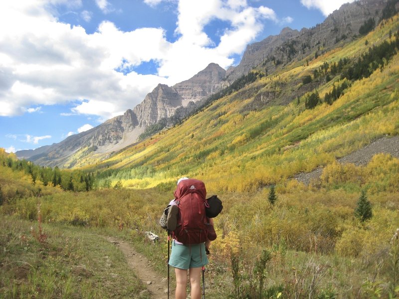 Looking back towards Pyramid Peak and some impressive Aspen groves.