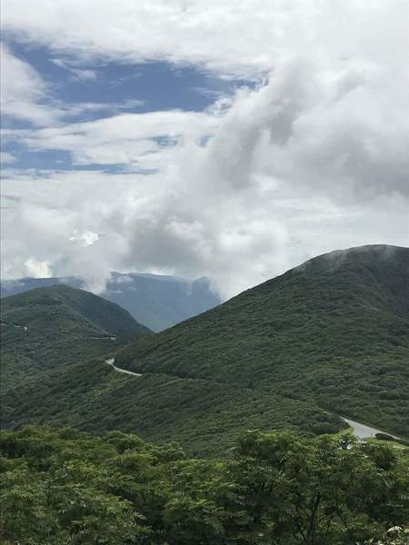 The view from the top of Craggy Pinnacle