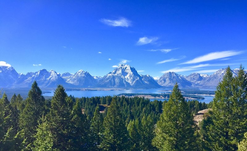 Expansive views at the Jackson Point Overlook 10/12/18