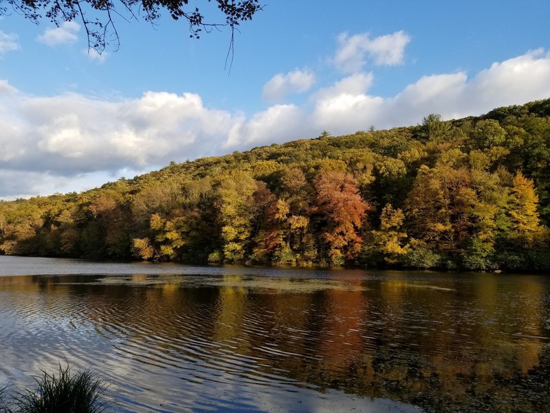 Hidden Lake from the northeastern shore.