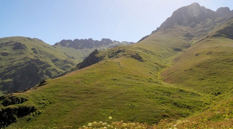 The slopes of Mount Khustup