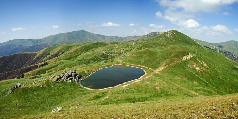 Tsaghkunyats lake