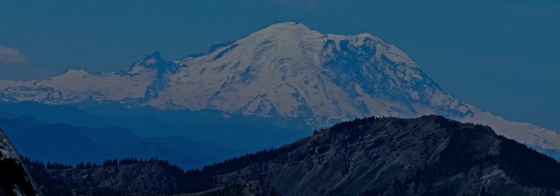 Mt Rainier, from Long's Pass